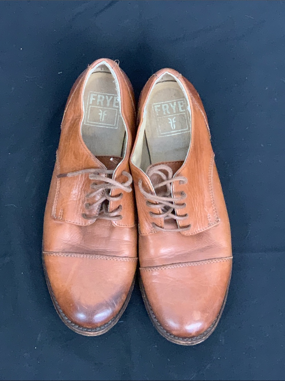 Frye Women’s Tan Leather Oxford